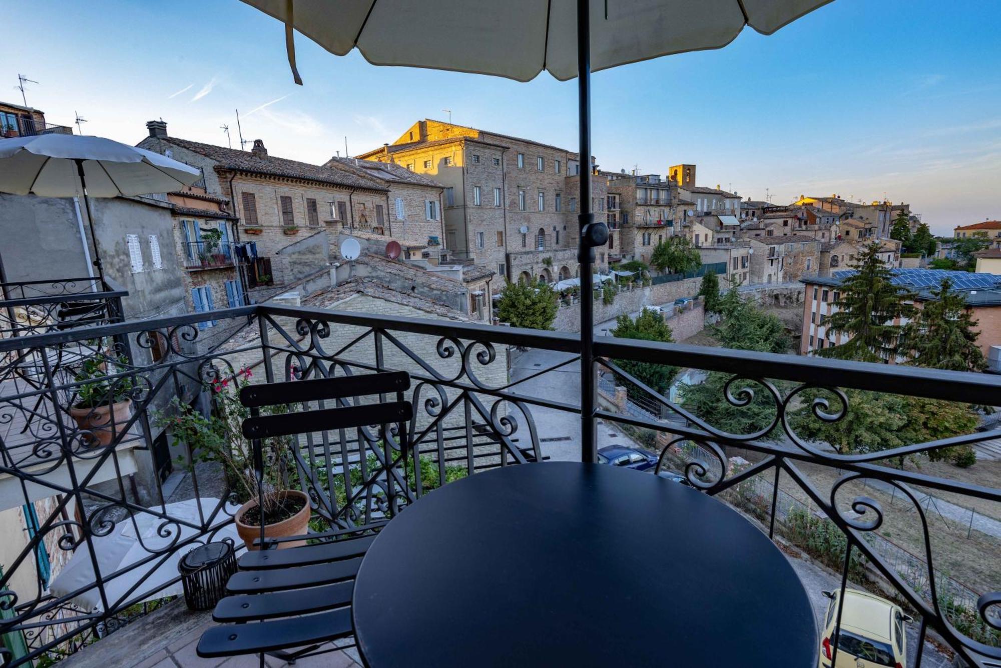 Casa Agello B&B Рипатрансоне Экстерьер фото